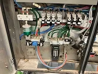 Deca sealingband verpakkingsmachines met uitvoerband 2005 - afbeelding 26 van  48