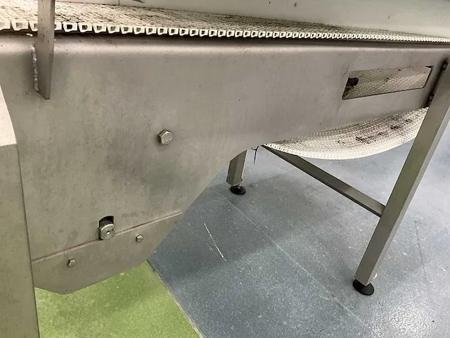 Deca sealingband verpakkingsmachines met uitvoerband 2005 - afbeelding 31 van  48
