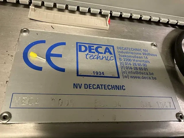 Deca sealingband verpakkingsmachines met uitvoerband 2005 - afbeelding 40 van  48