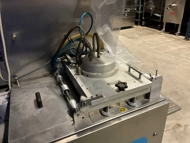 Decapack meca 900 traysealer - afbeelding 8 van  10