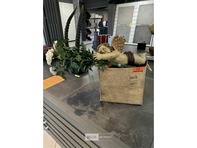 Deco mand met cupidobeeld - afbeelding 1 van  4
