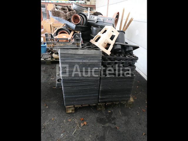 Decoratie, diverse plastic potten - afbeelding 4 van  8