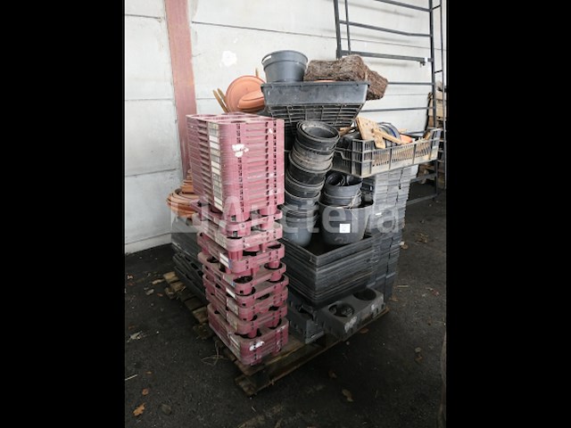 Decoratie, diverse plastic potten - afbeelding 7 van  8