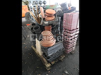 Decoratie, diverse plastic potten - afbeelding 8 van  8