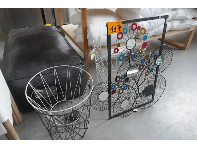 Decoratie (kunstbloemen, lamp..) - afbeelding 4 van  7