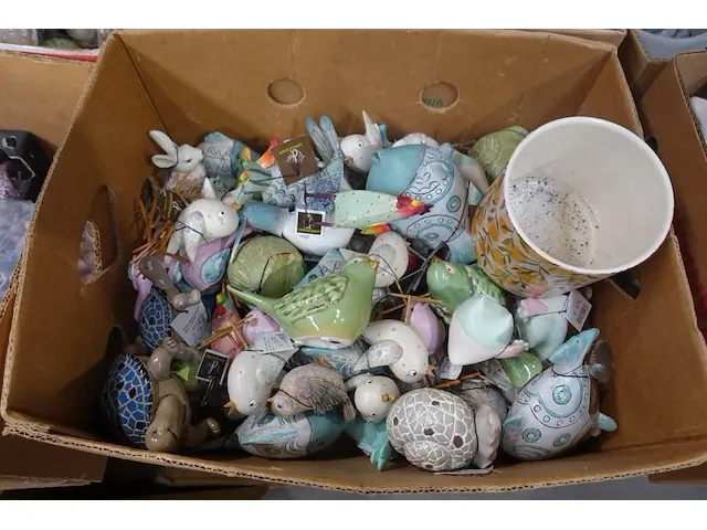 Decoratie materialen + kaars potjes +bloempotten - afbeelding 4 van  7