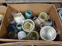 Decoratie materialen + kaars potjes +bloempotten - afbeelding 5 van  7