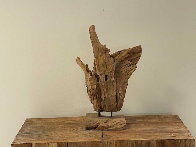 Decoratie op sokkel in teak h50cm - afbeelding 1 van  2