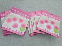 Decoratie roze papieren waaiers - afbeelding 1 van  2