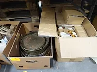 Decoratie schalen + standbeeldjes ( kip-konijn) - afbeelding 1 van  3