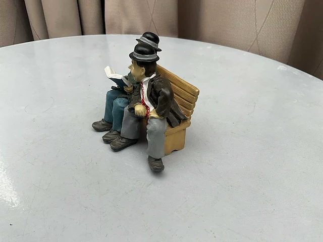 Decoratief beeld laurel & hardy - afbeelding 3 van  3