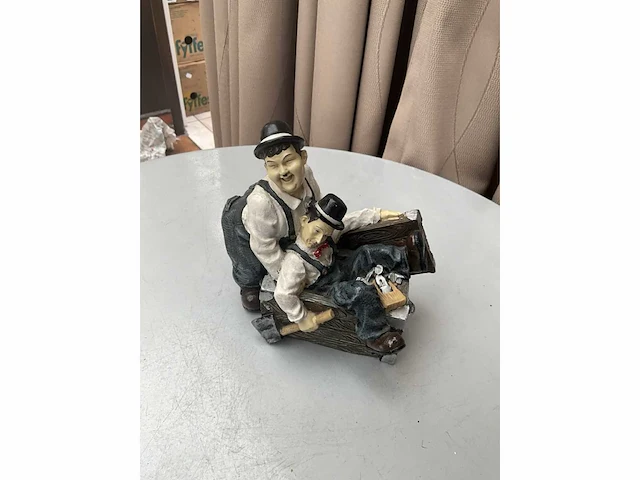 Decoratief beeld laurel & hardy - afbeelding 3 van  3