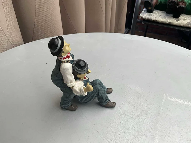 Decoratief beeld laurel & hardy - afbeelding 4 van  4