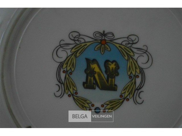 Decoratief bord met afbeelding van napoleon bonaparte te paard - afbeelding 3 van  4