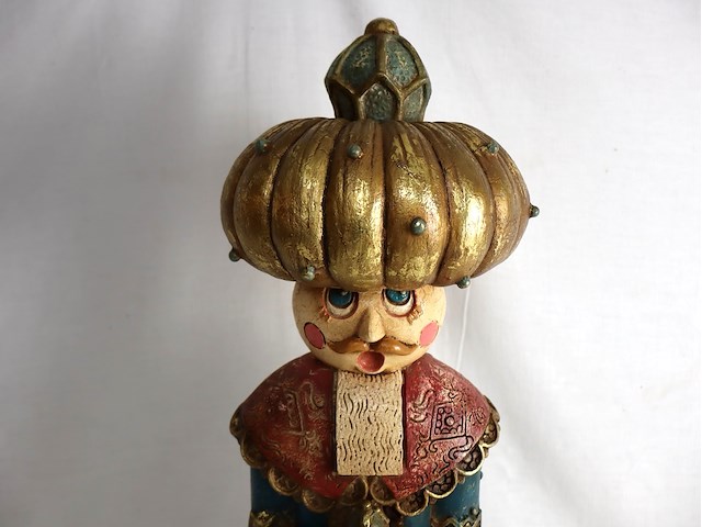 Decoratief figuur koning - afbeelding 3 van  5
