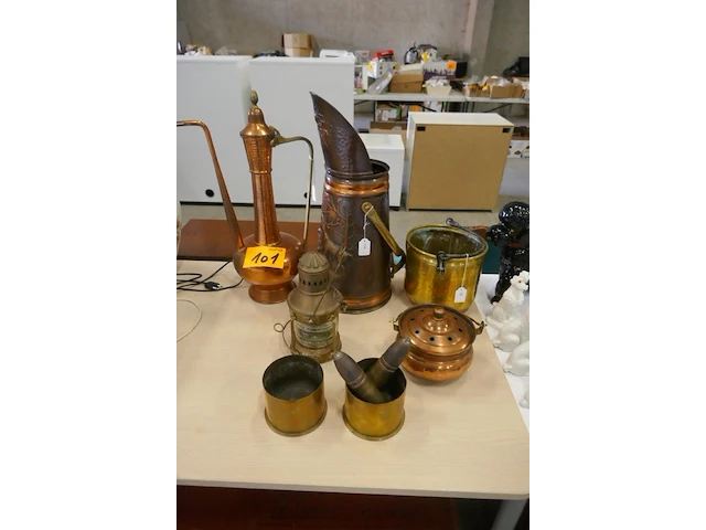 Decoratief koperwerk - afbeelding 1 van  4