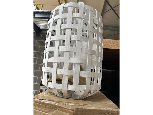 Decoratief stuk, get. j-line - afbeelding 1 van  4