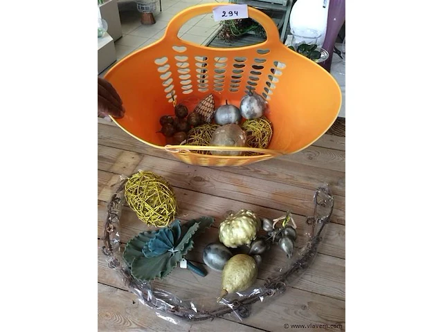 Decoratiemateriaal + boodschappentas - afbeelding 1 van  2