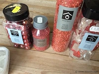 Decoratiemateriaal - afbeelding 2 van  2