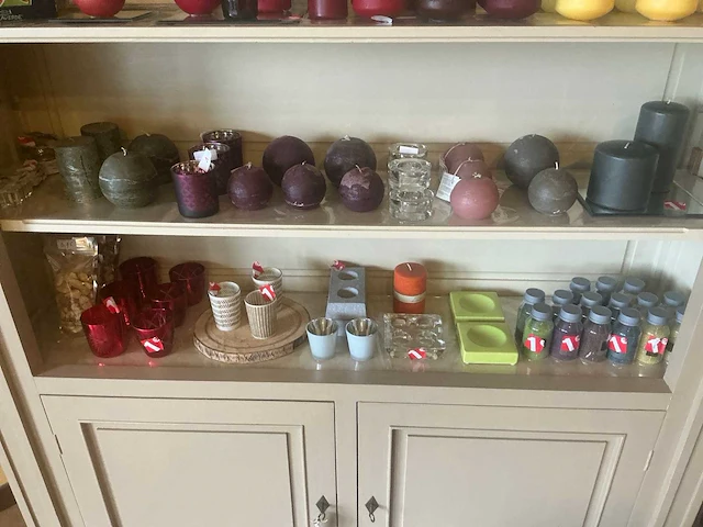 Decoratiemateriaal - afbeelding 14 van  17