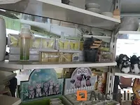 Decoraties voor bloemsierkunst, vazen,... - afbeelding 13 van  16