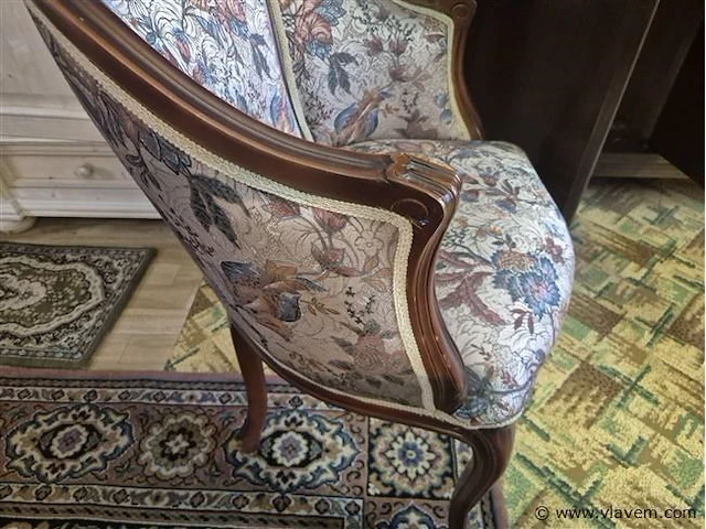 Decoratieve bijzetstoel - afbeelding 2 van  3