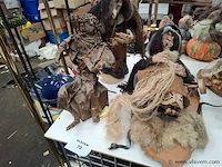 Decoratieve heks - afbeelding 1 van  4