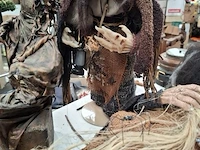 Decoratieve heks - afbeelding 3 van  4