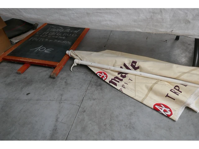 Decoratieve items + horecamateriaal - afbeelding 4 van  5
