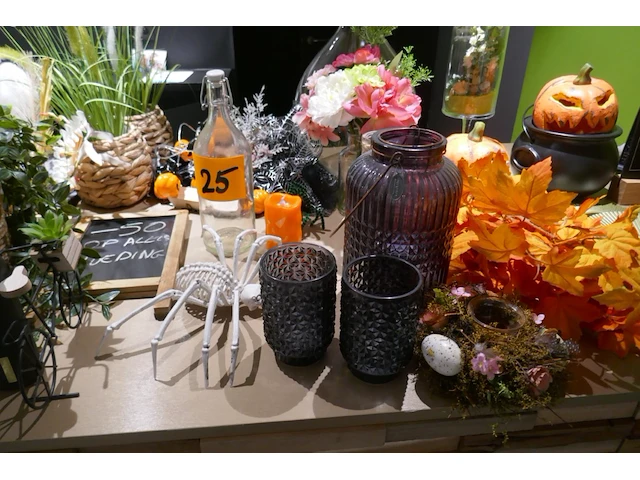Decoratieve items - afbeelding 3 van  9