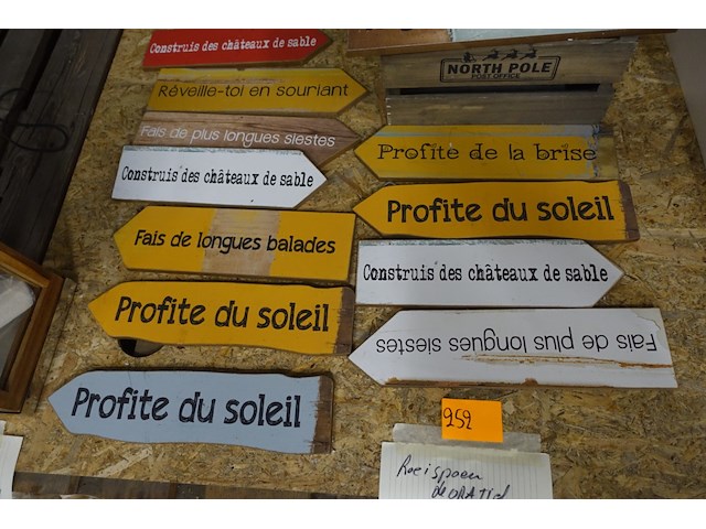 Decoratieve roeispanen/wegwijzers - afbeelding 2 van  5