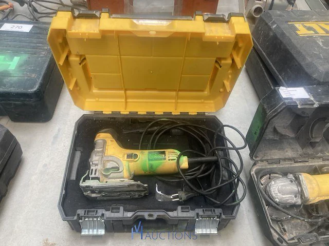 Decoupeermachine dewalt - afbeelding 1 van  1