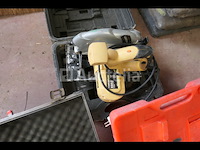 Decoupeerzaag, hakhamer, draagbare cirkelzaag - afbeelding 5 van  5