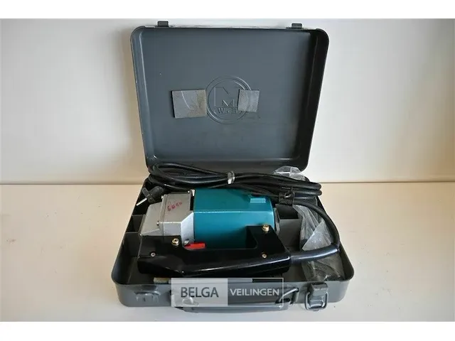 Decoupeerzaag makita type 4300ba - afbeelding 1 van  5