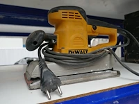 Decoupeerzaag & schuurmachine dewalt - afbeelding 3 van  5