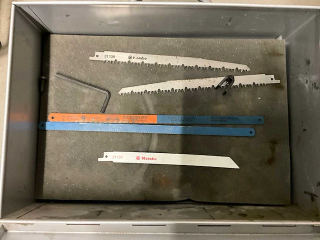Decoupeerzaag + snijmachine metaal - afbeelding 3 van  9