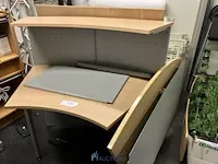 Deel van houten bureau - afbeelding 3 van  3