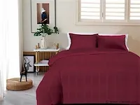 Dekbedovertrek melbourne deluxe maroon - 240x220 - afbeelding 1 van  2
