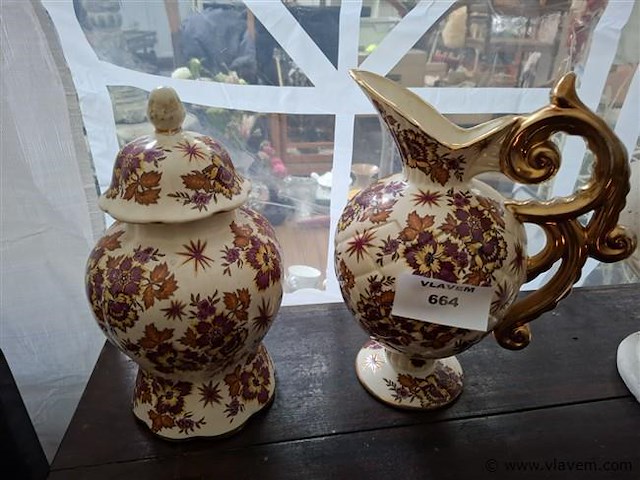 Dekselvaas&oorvaas - afbeelding 1 van  2