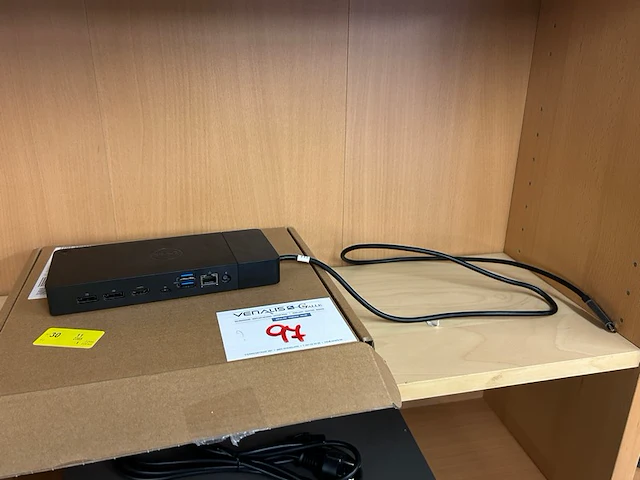 Dell docking station - afbeelding 1 van  4