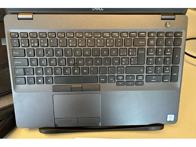 Dell laptop - afbeelding 3 van  5