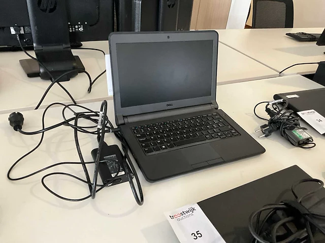 Dell latitude 3340 laptop - afbeelding 2 van  6