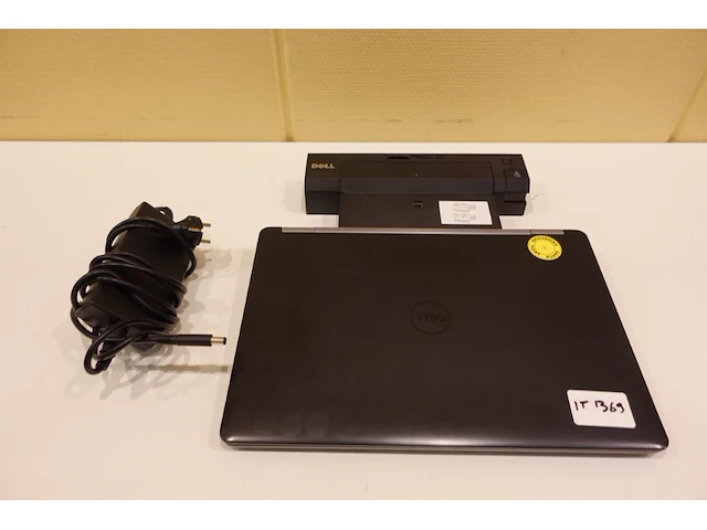 Dell latitude 5570 laptop - afbeelding 1 van  5