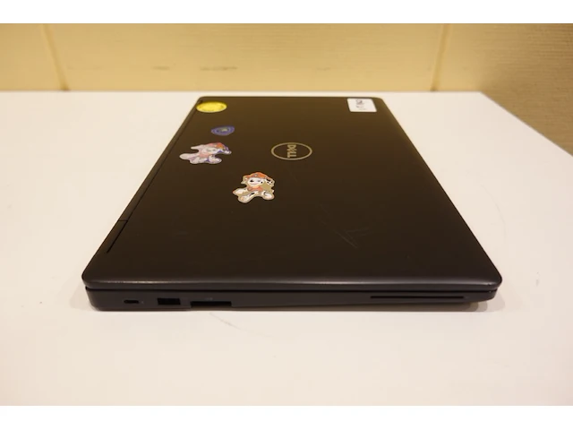 Dell latitude 5580 laptop - afbeelding 4 van  6