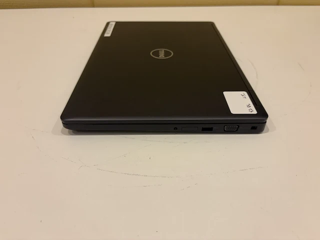 Dell latitude 5580 - afbeelding 4 van  5
