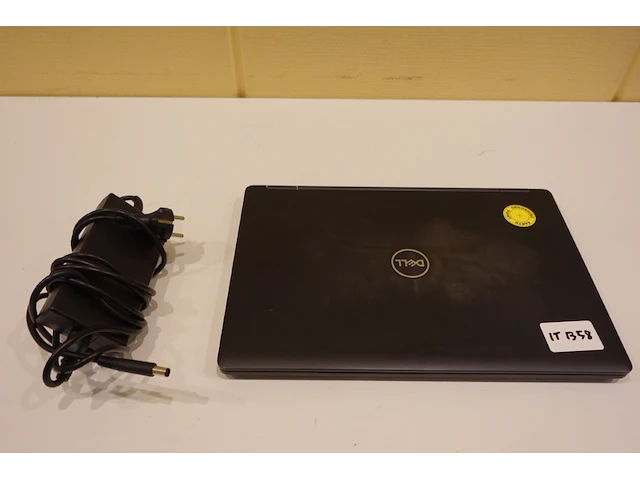 Dell latitude 5590 laptop - afbeelding 1 van  6