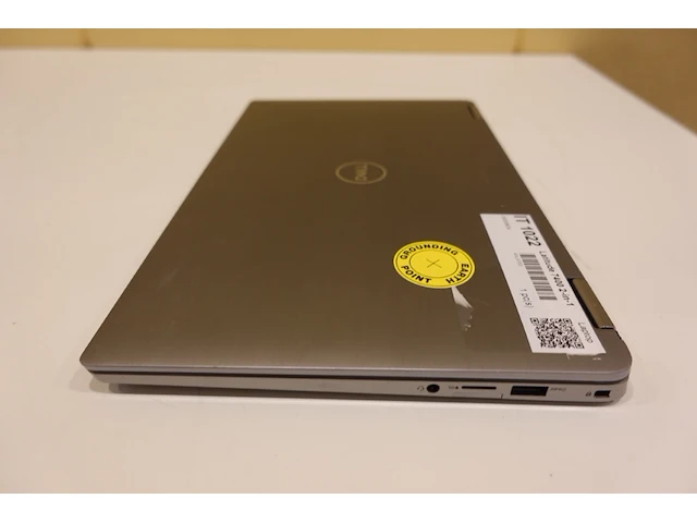 Dell latitude 7400 2-in-1 laptop - afbeelding 3 van  5