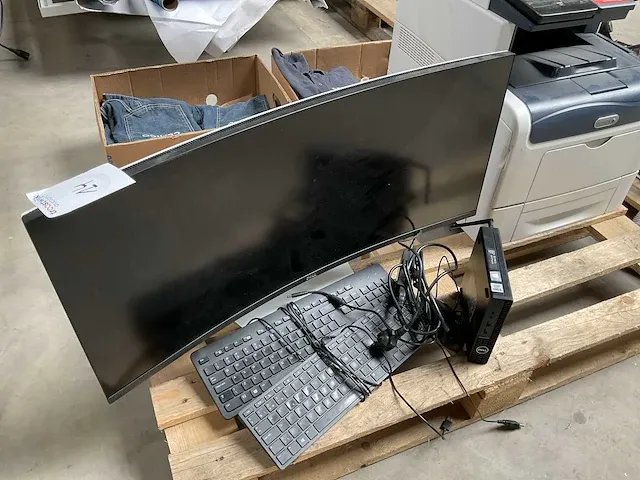 Dell mini desktop - afbeelding 2 van  3