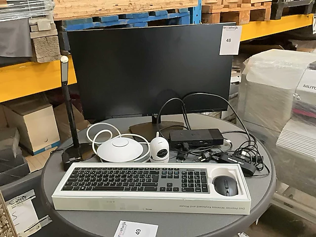 Dell monitor - afbeelding 1 van  8