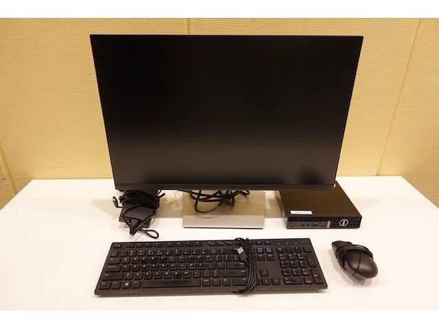 Dell optiplex 7000 mff pc + dell 24" monitor + muis/toetsenboard - afbeelding 1 van  3